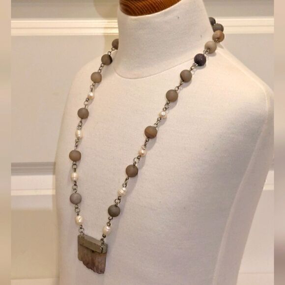Handmade Amethyst and Freshwater Pearl Necklace - Picture 1 of 7